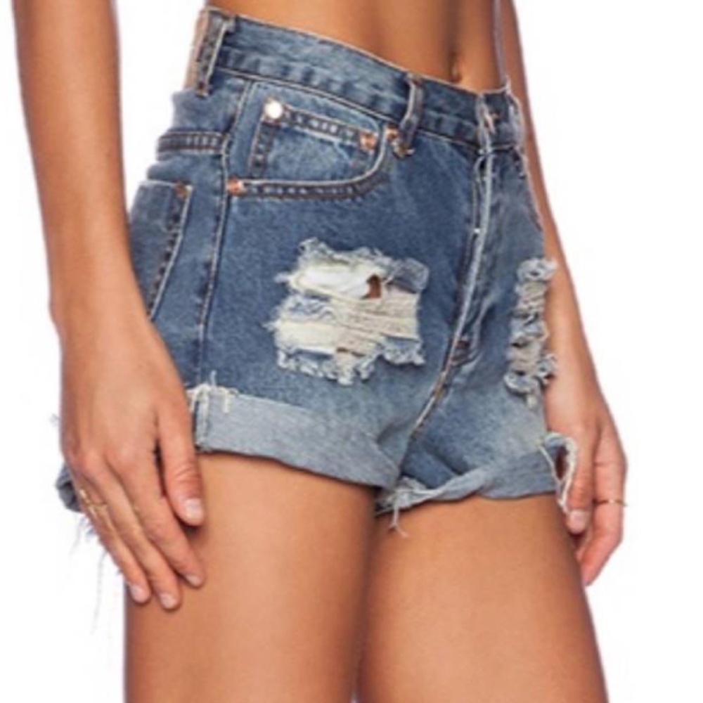 One Teaspoon Hawks distressed denim shorts 26